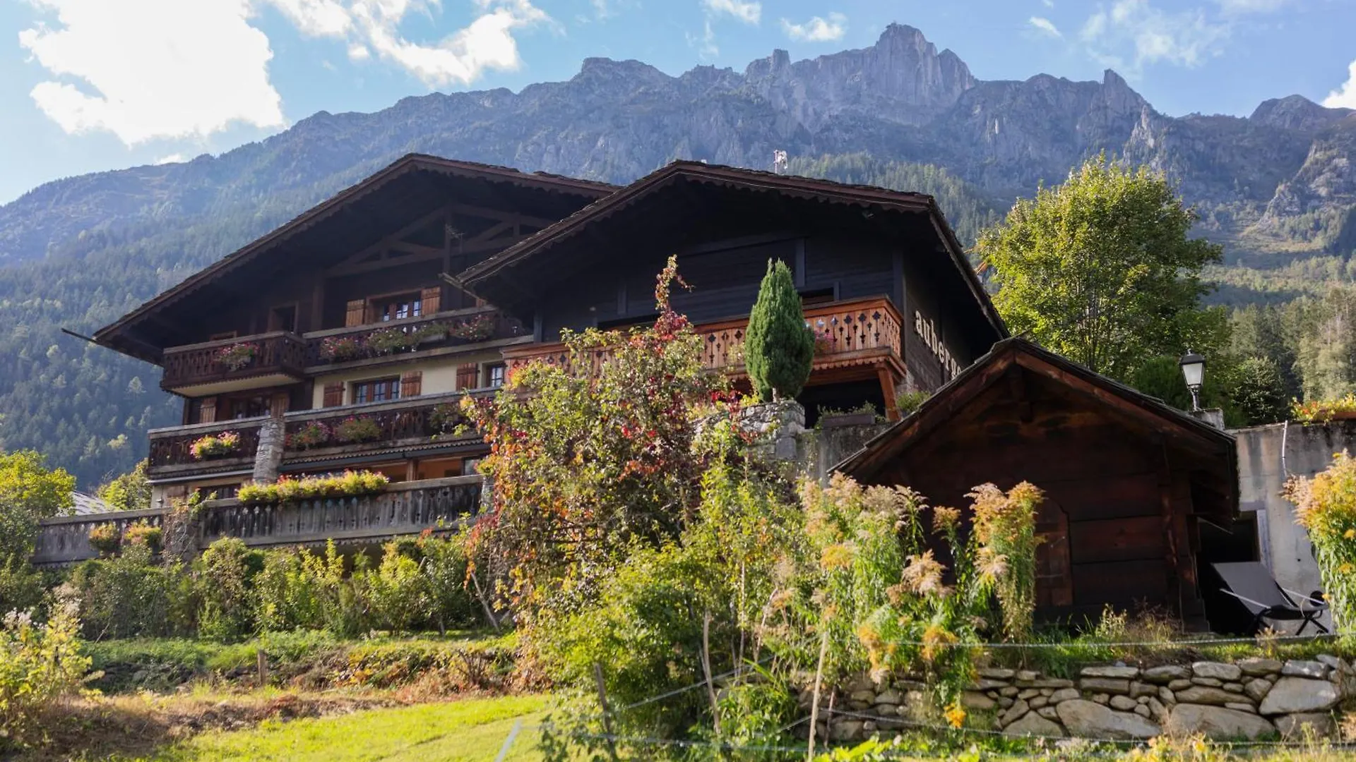 Auberge Du Bois Prin Chamonix Hotel