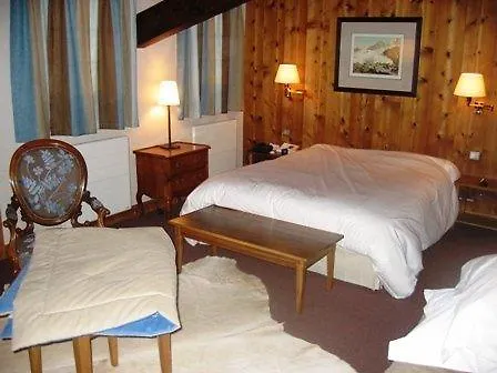 Auberge du Bois Prin Chamonix 4*,  France